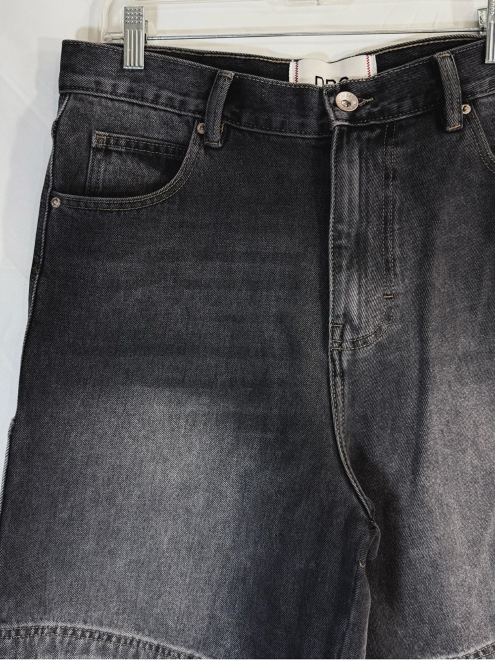 Urban Outfitters BDG Black Faded Super High Rise Denim Carpenter Shorts Size 32 - Picture 3 of 11